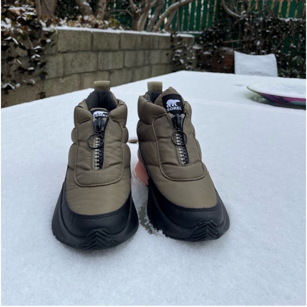 SOREL OUT N ABOUT III PUFFY ZIP